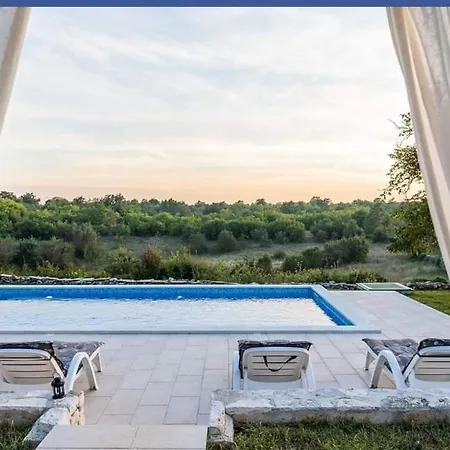 Villa Beta Orbanići